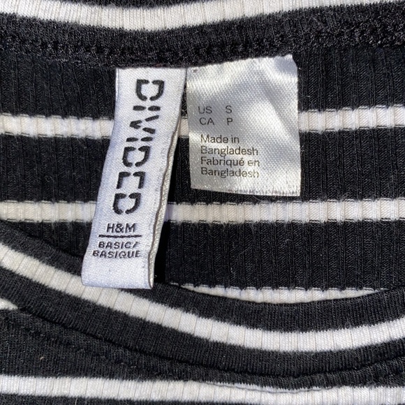 Brand H&M. Black and white striped tee crop top.  Size small can fit medium! - Picture 2 of 2